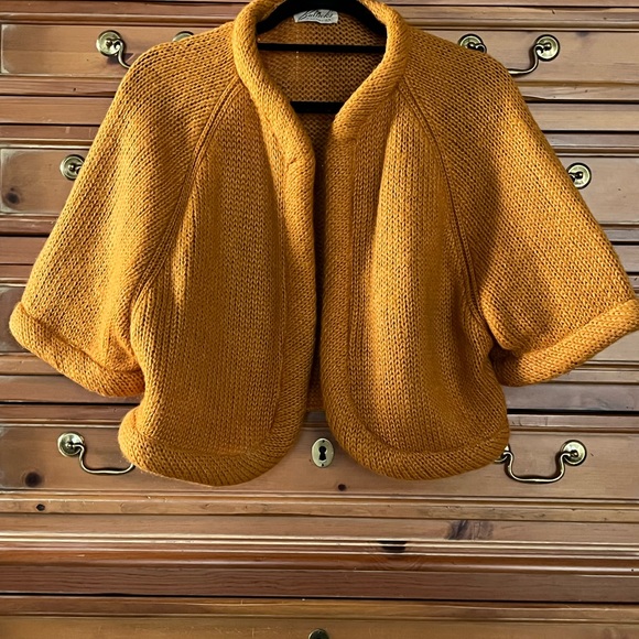 Vintage crop bolero style cardigan. Bullocks Pasadena. Medium - Picture 5 of 16